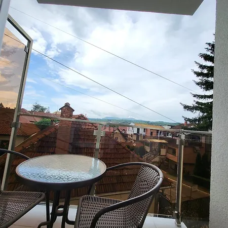 Apartment Pcelica Petra Soko Banja