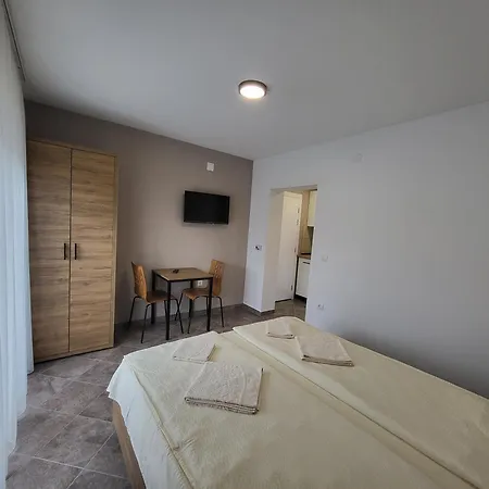 Apartment Pcelica Petra Soko Banja