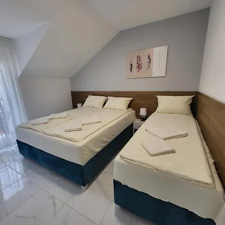 Apartment Pcelica Petra