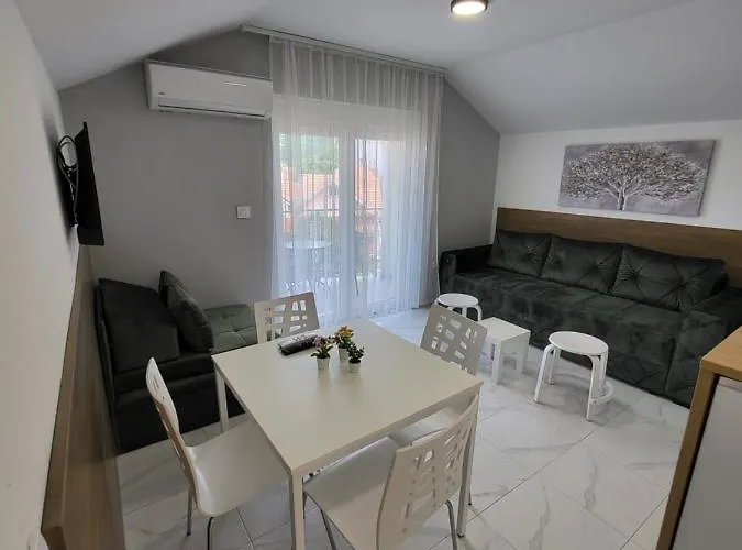 Pcelica Petra Apartamento Soko Banja