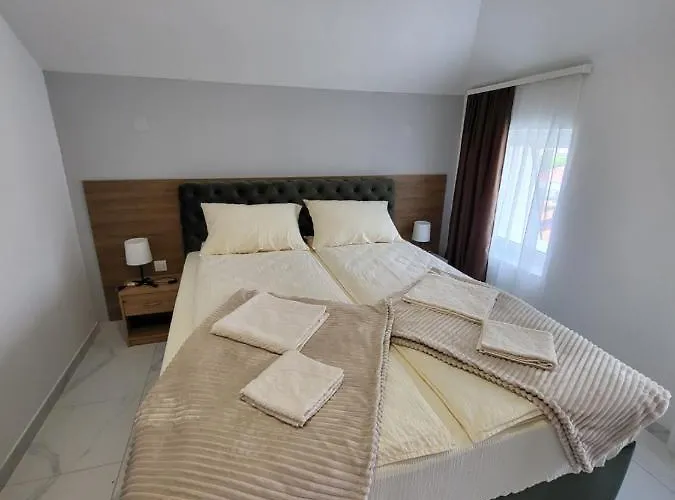 Pcelica Petra Apartamento